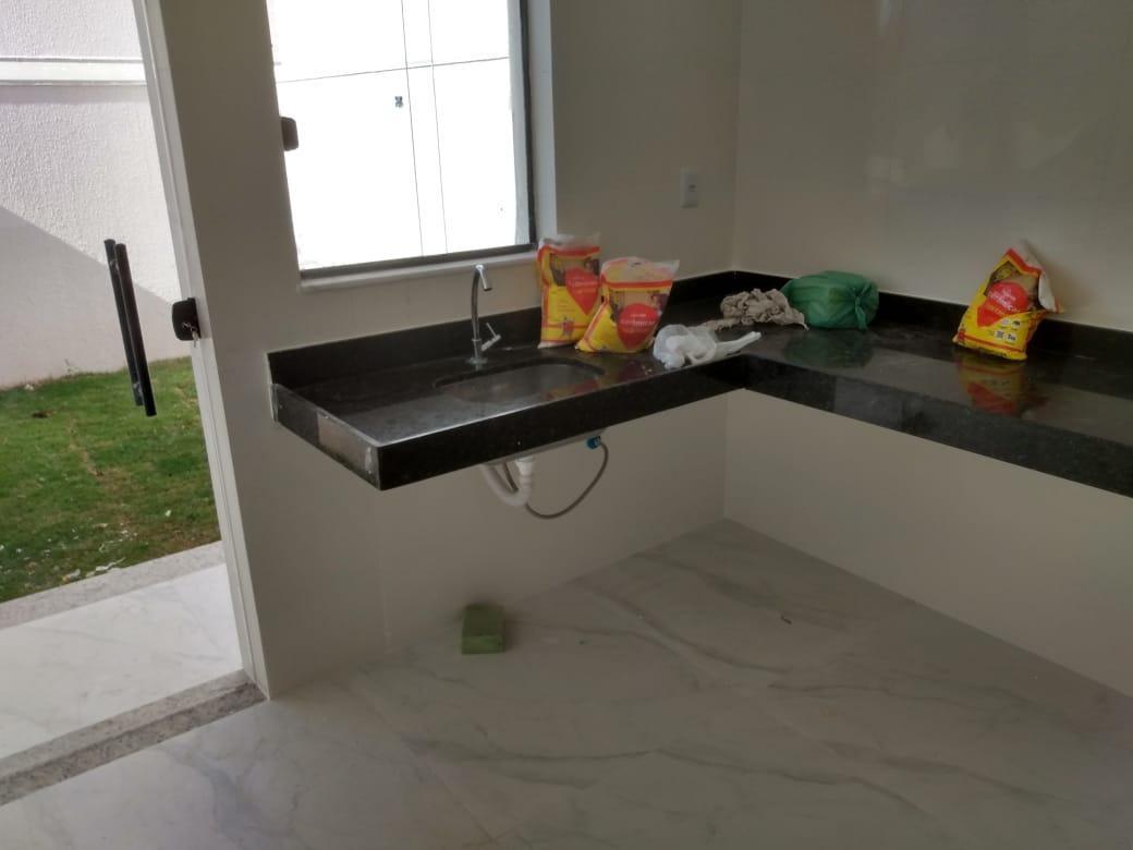 Casa, São João Batista (venda Nova), 2 Quartos, 1 Vaga