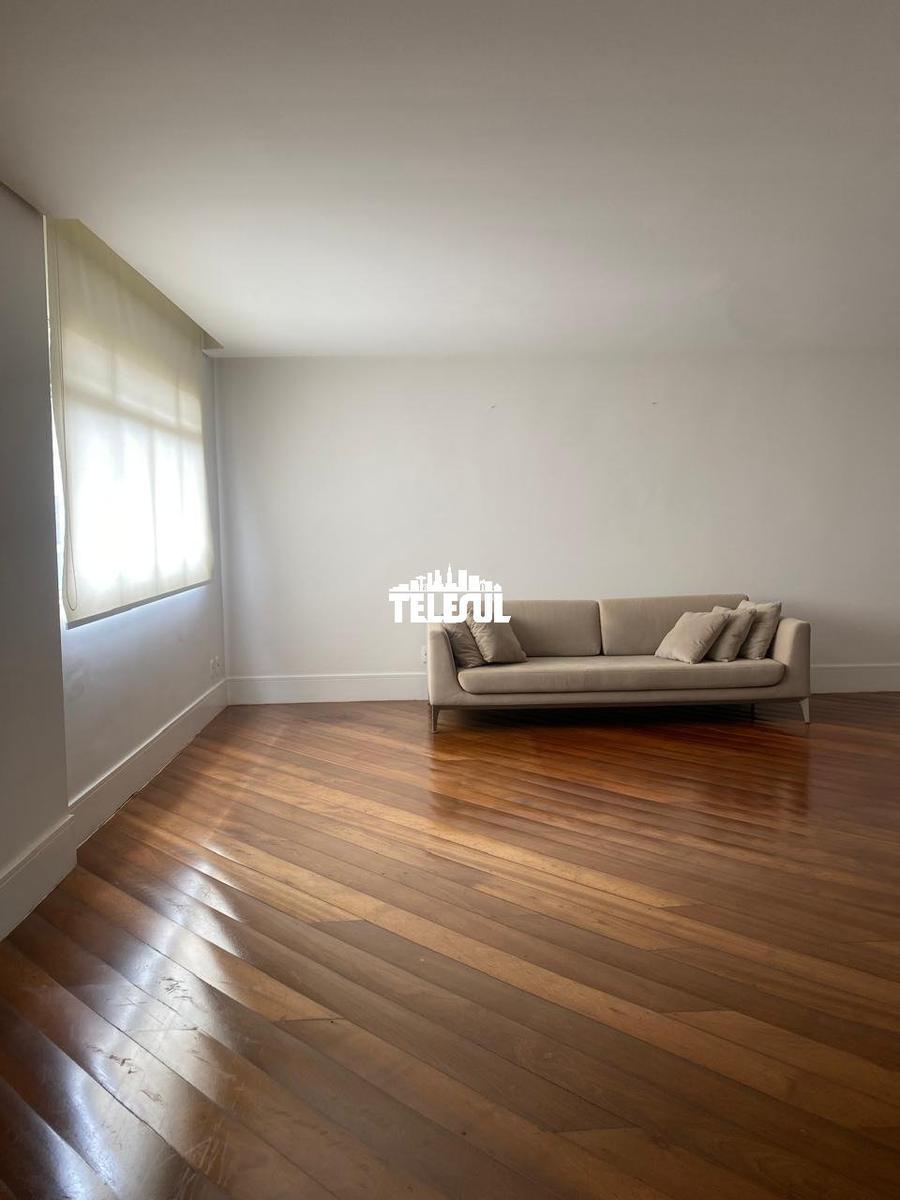 Apartamento, Centro, 4 Quartos, 2 Vagas, 2 Suítes