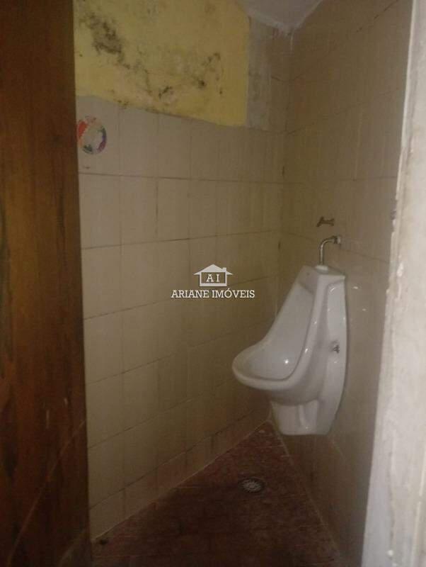 Andar, Centro, 0 Quarto, 0 Vaga
