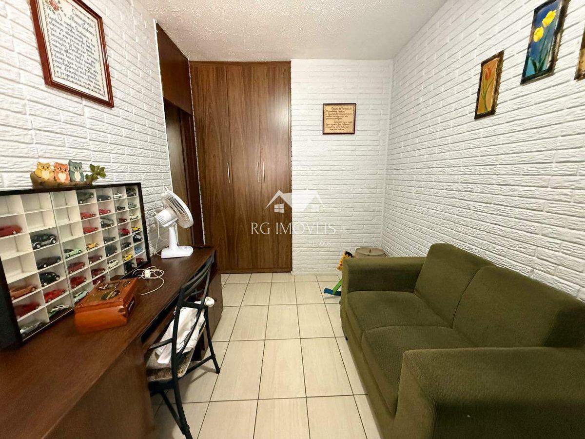 Casa, Tirol, 3 Quartos, 6 Vagas