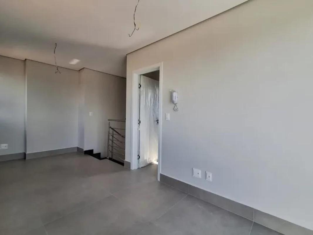 Cobertura, Planalto, 4 Quartos, 2 Vagas, 2 Suítes