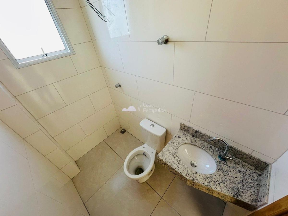 Apartamento, Santa Mônica, 2 Quartos, 1 Vaga