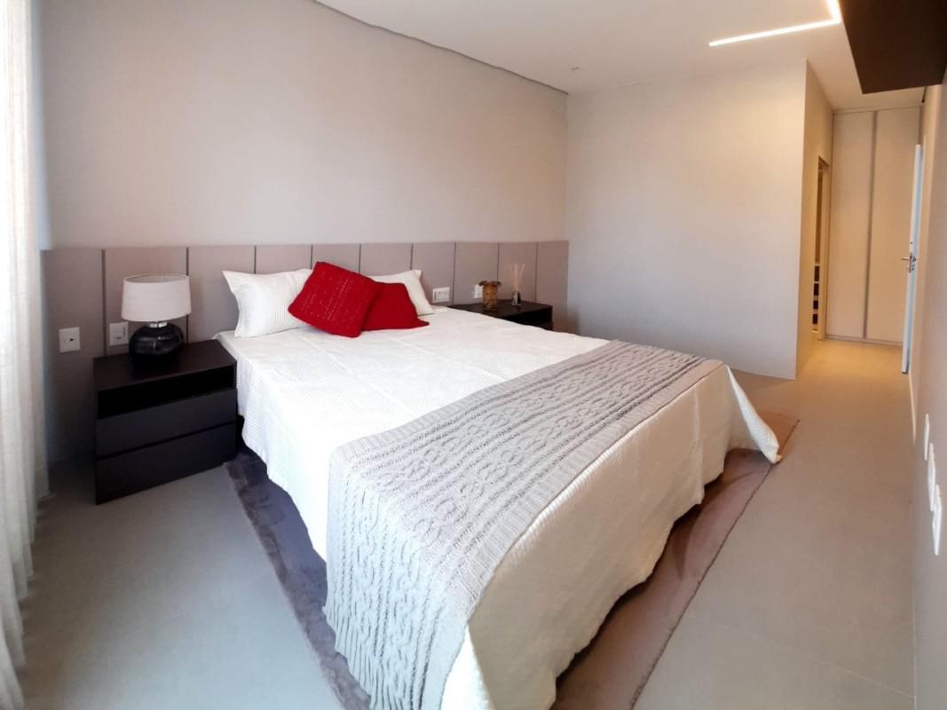 Casa, Garças, 3 Quartos, 2 Vagas, 1 Suíte