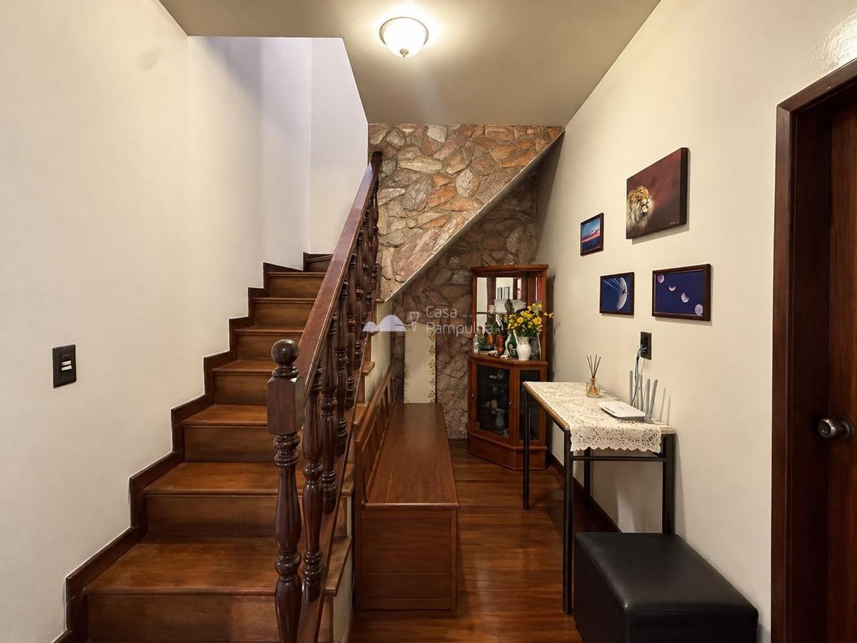 Casa, Liberdade, 6 Quartos, 8 Vagas, 2 Suítes