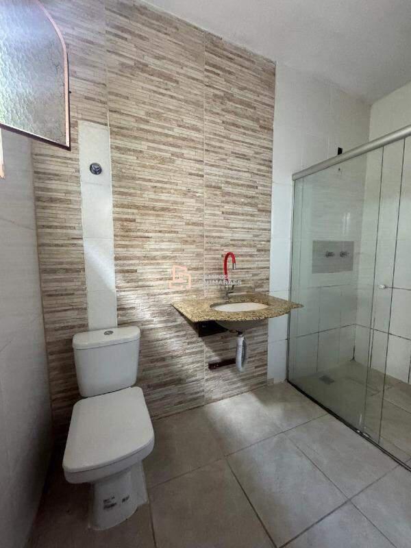 Casa, Das Industrias I (barreiro), 3 Quartos, 3 Vagas, 1 Suíte
