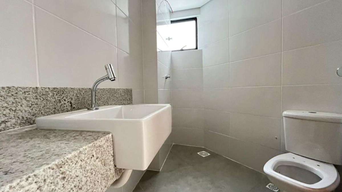 Apartamento, Funcionários, 2 Quartos, 1 Vaga, 1 Suíte