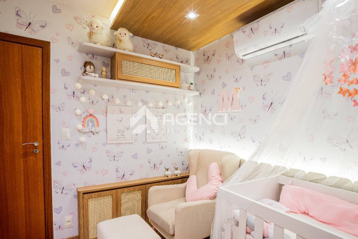 Casa, Cabral, 3 Quartos, 0 Vaga, 1 Suíte