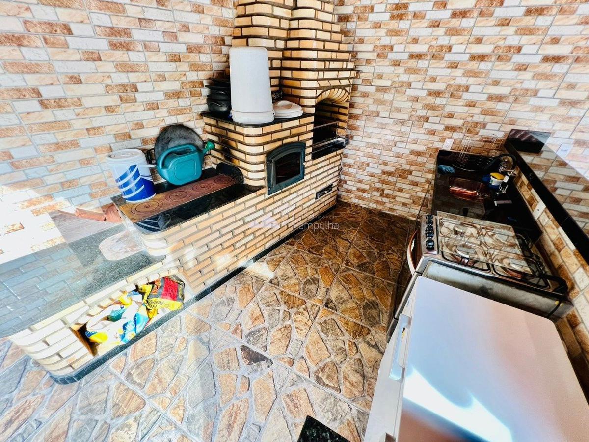 Casa, Jardim dos Comerciários, 5 Quartos, 3 Vagas, 1 Suíte