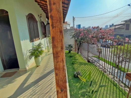 Casa, Cidade Nova, 3 Quartos, 2 Vagas, 1 Suíte
