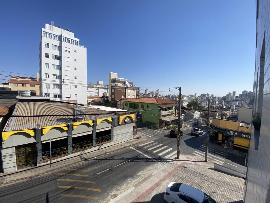 Apartamento, Sagrada Família, 2 Quartos, 1 Vaga, 1 Suíte