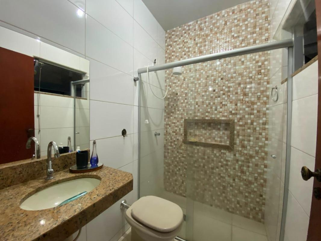 Casa, Centro, 5 Quartos, 1 Vaga, 2 Suítes