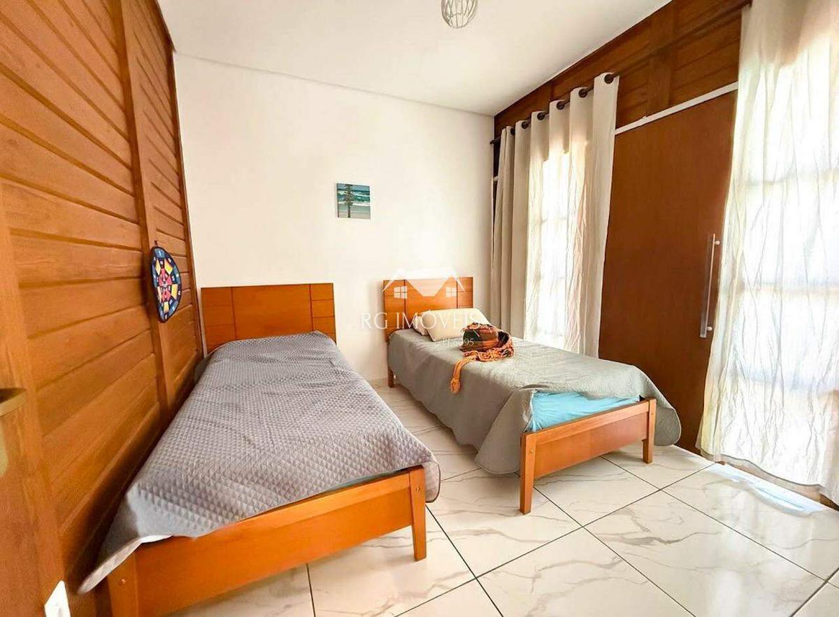 Fazenda, Condomínio Águas Claras, 3 Quartos, 4 Vagas, 1 Suíte