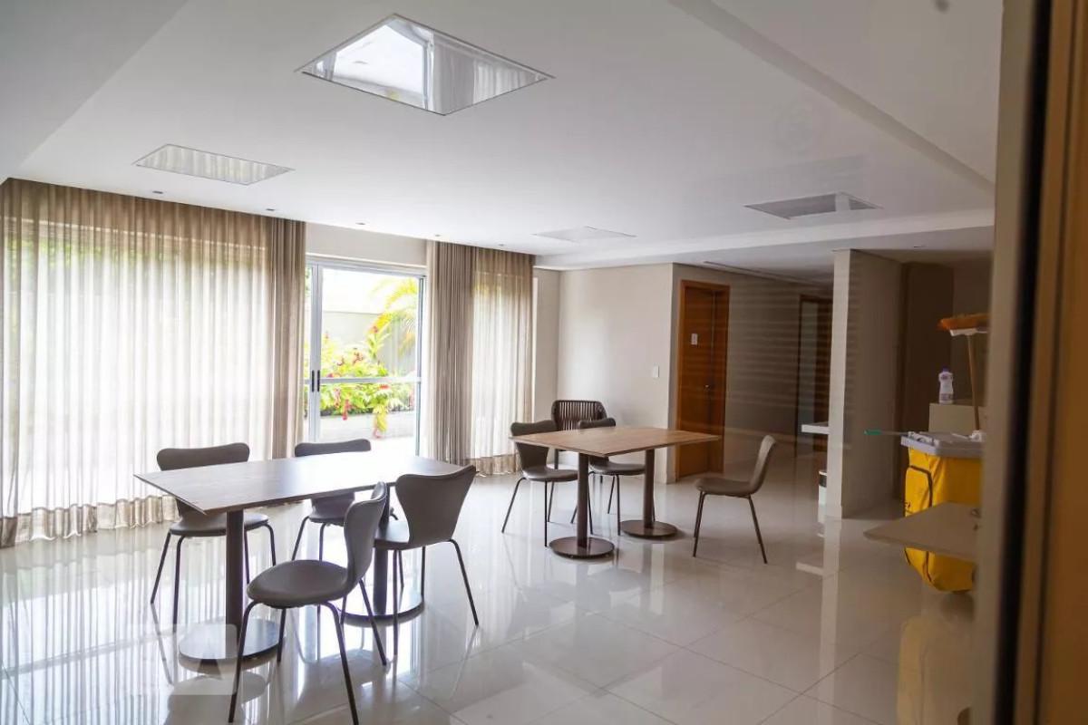 Apartamento, Centro, 2 Quartos, 2 Vagas, 1 Suíte