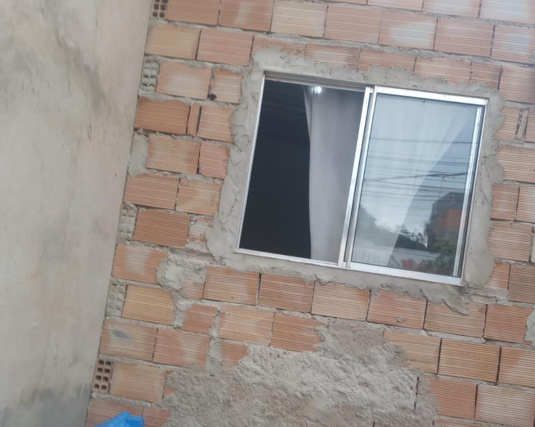 Casa, Santa Cruz Industrial, 1 Quarto, 3 Vagas