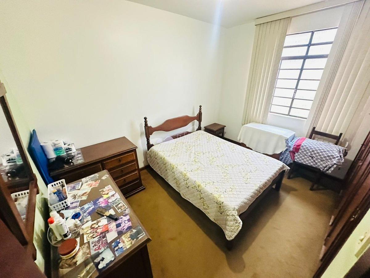 Casa, Santa Mônica, 6 Quartos, 5 Vagas, 1 Suíte