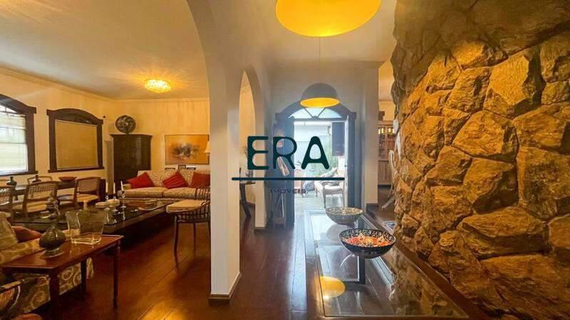 Casa, Comiteco, 5 Quartos, 6 Vagas, 2 Suítes