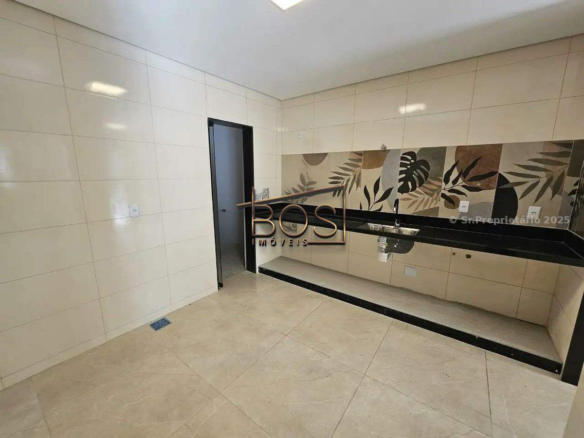 Casa, São Lucas, 3 Quartos, 4 Vagas, 2 Suítes