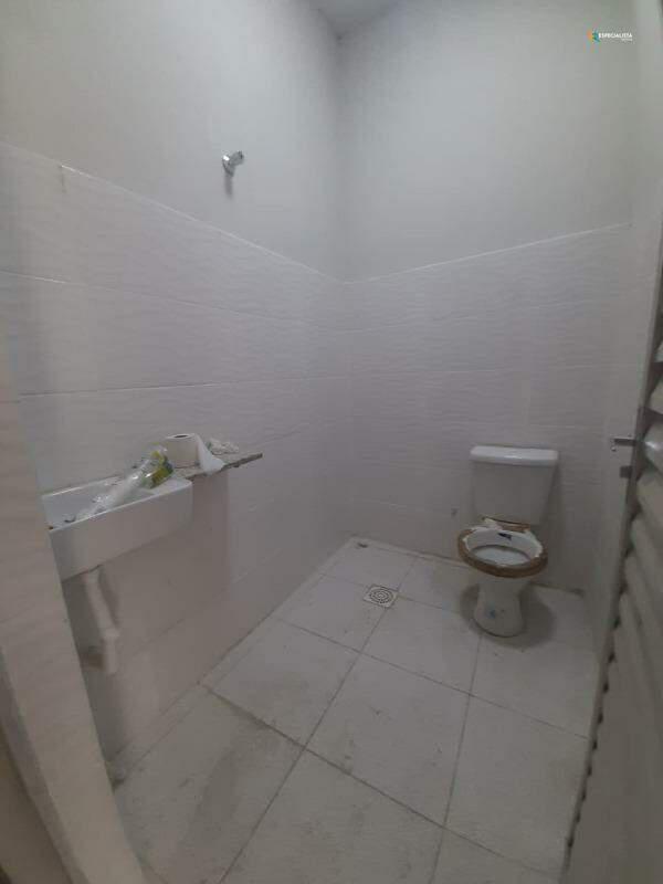 Galpão, Quarenta e Dois, 0 Quarto, 4 Vagas