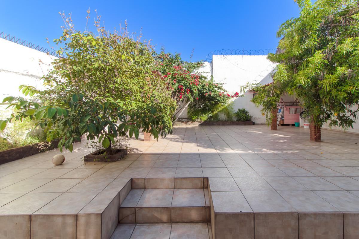 Casa, Carlos Prates, 4 Quartos, 2 Vagas, 1 Suíte