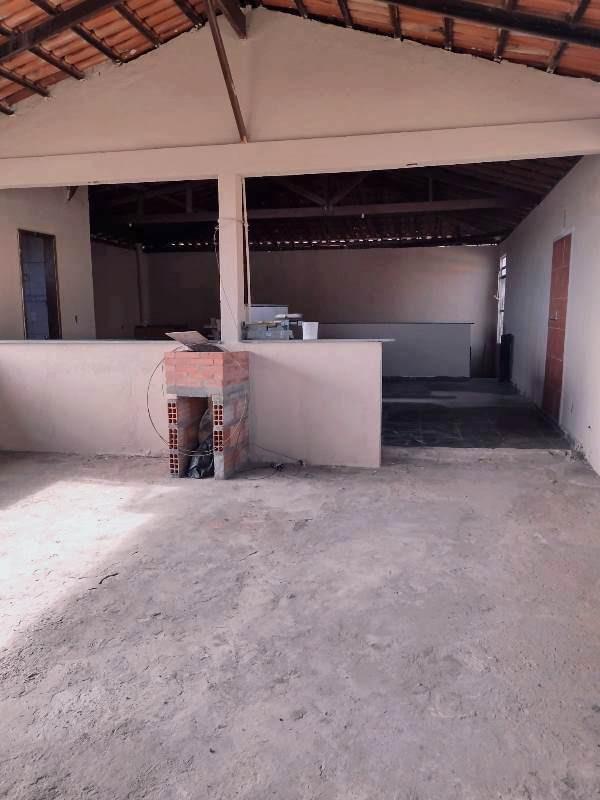 Casa, Capelinha, 1 Quarto, 2 Vagas, 1 Suíte