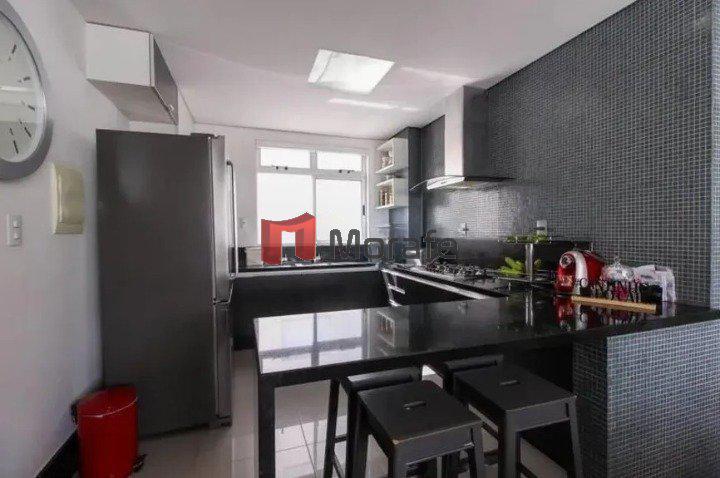 Apartamento, Liberdade, 5 Quartos, 2 Vagas, 2 Suítes