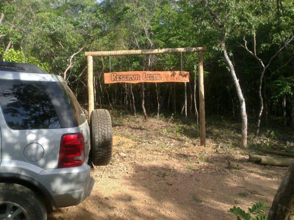 Lote, Centro, 0 Quarto, 0 Vaga