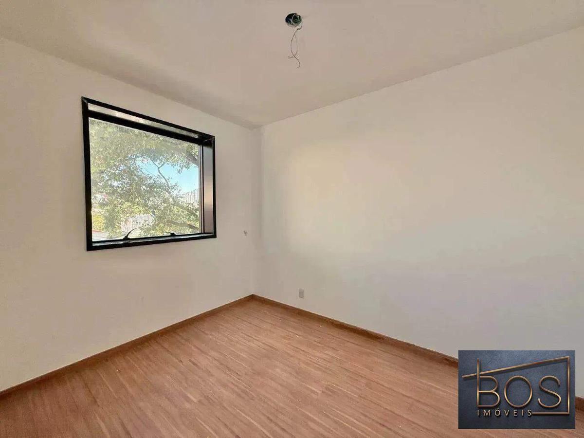 Apartamento, Vila Paris, 2 Quartos, 2 Vagas, 2 Suítes