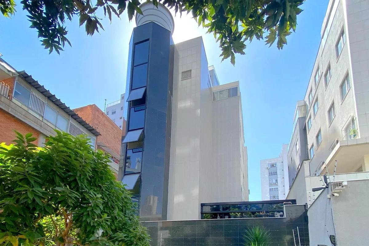 Cobertura, Serra, 3 Quartos, 2 Vagas, 1 Suíte