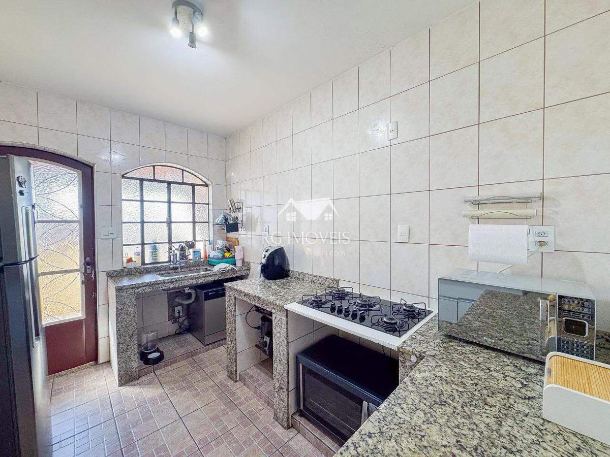 Casa, Itaipu, 5 Quartos, 4 Vagas, 1 Suíte