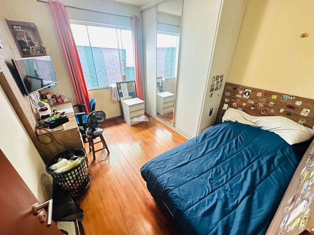 Casa, Santa Mônica, 2 Quartos, 4 Vagas, 1 Suíte