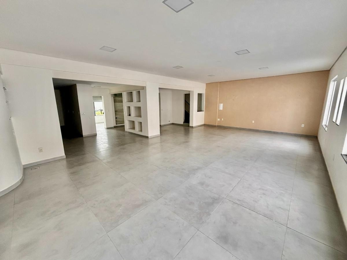 Andar, São José, 0 Quarto, 0 Vaga