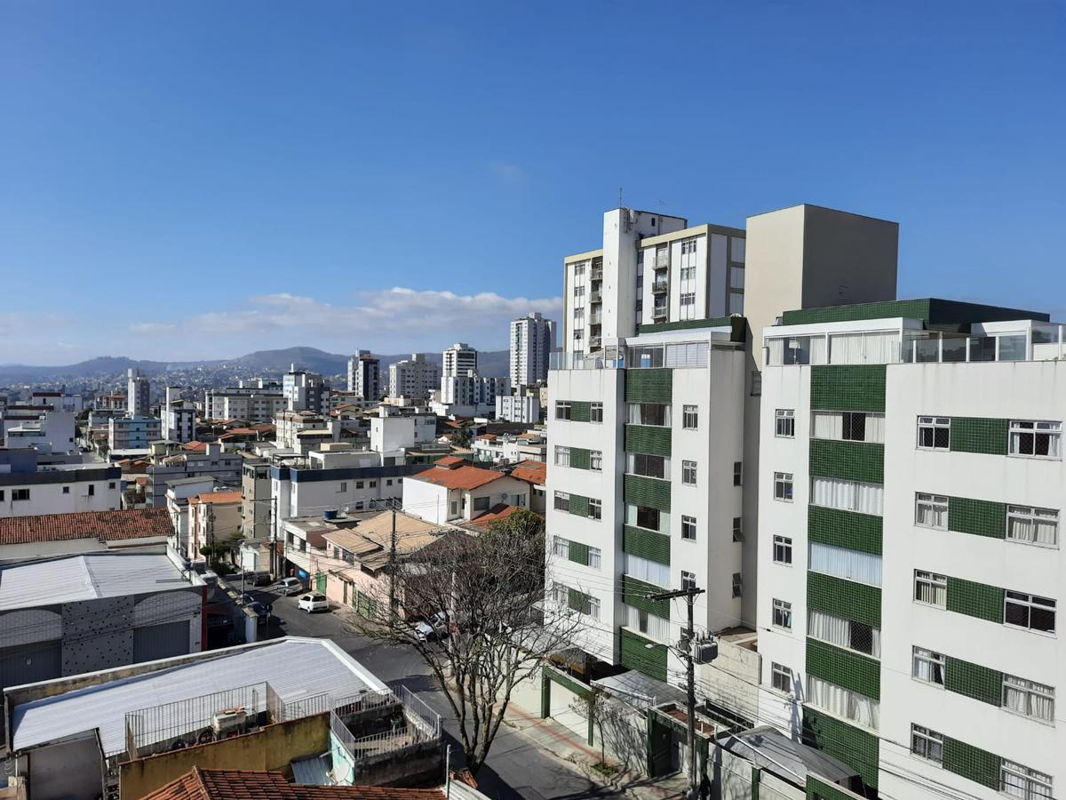 Cobertura, Sagrada Família, 3 Quartos, 2 Vagas, 1 Suíte