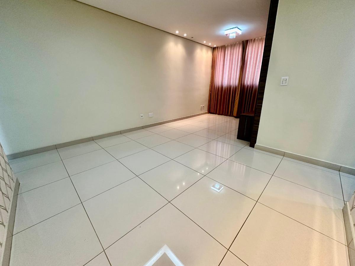 Apartamento, Planalto, 3 Quartos, 2 Vagas, 1 Suíte