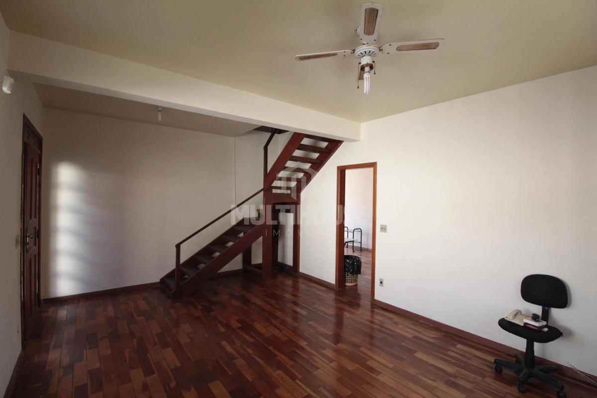 Casa, Floramar, 2 Quartos, 0 Vaga