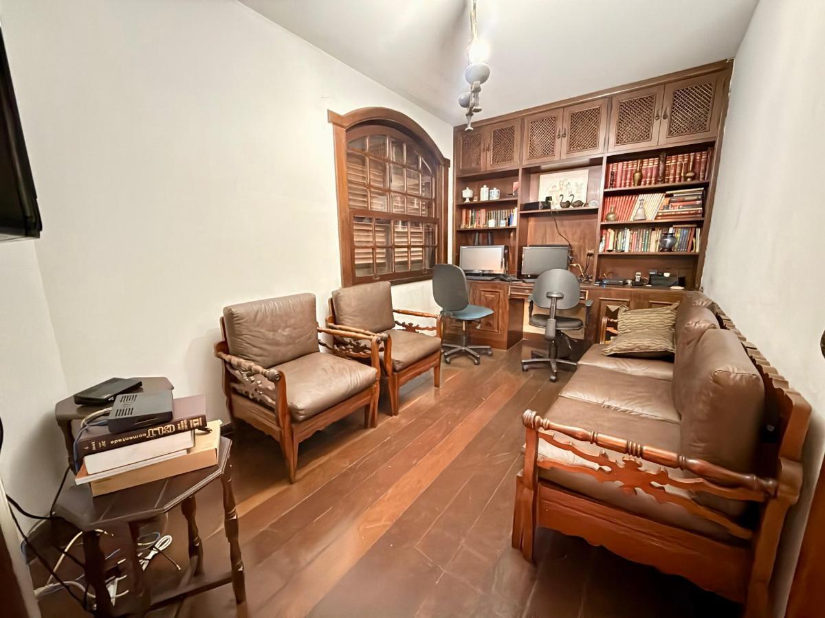 Casa, Bandeirantes (pampulha), 5 Quartos, 10 Vagas, 4 Suítes