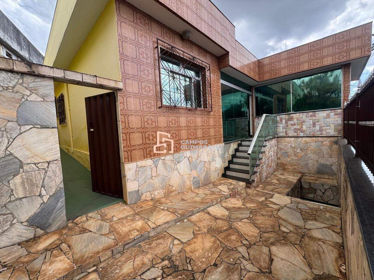 Casa, Santa Helena, 3 Quartos, 1 Vaga, 1 Suíte