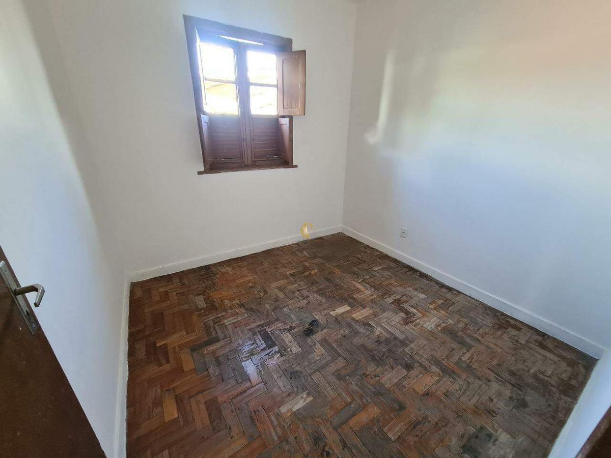 Casa, Renascença, 4 Quartos, 8 Vagas