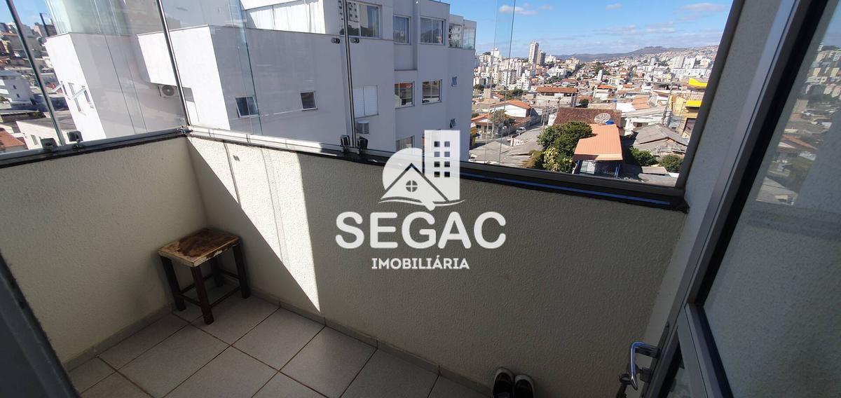 Cobertura, Sagrada Família, 4 Quartos, 2 Vagas, 1 Suíte