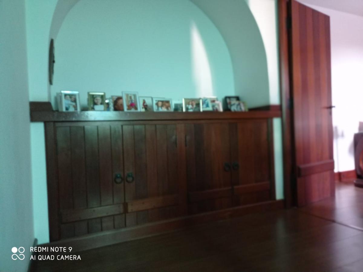 Casa em Condomínio, Braúnas, 5 Quartos, 6 Vagas, 5 Suítes
