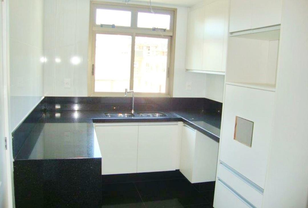 Apartamento, Carmo, 4 Quartos, 4 Vagas, 2 Suítes
