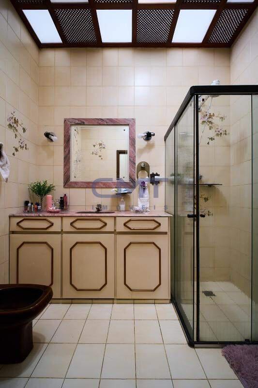 Casa, Luxemburgo, 5 Quartos, 4 Vagas, 1 Suíte