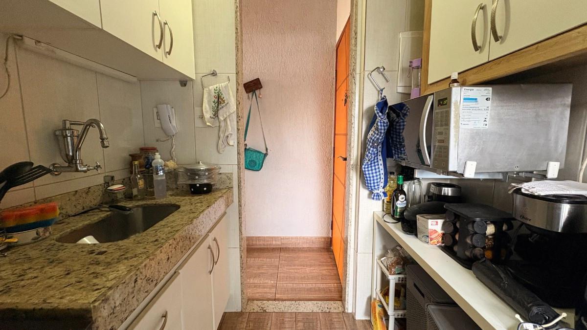 Apartamento, Estoril, 2 Quartos, 1 Vaga, 1 Suíte