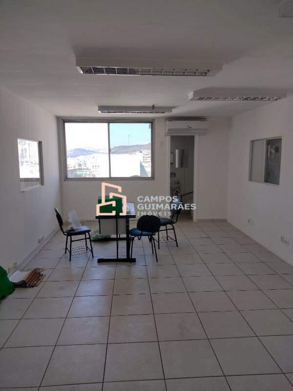 Sala, Centro