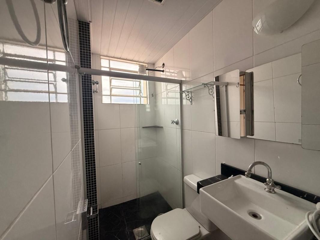 Apartamento, Floresta, 2 Quartos, 0 Vaga