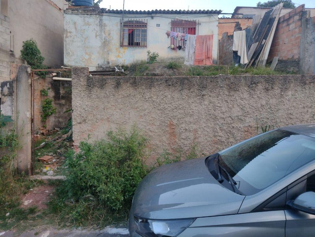 Casa, Mangabeiras, 2 Quartos, 0 Vaga
