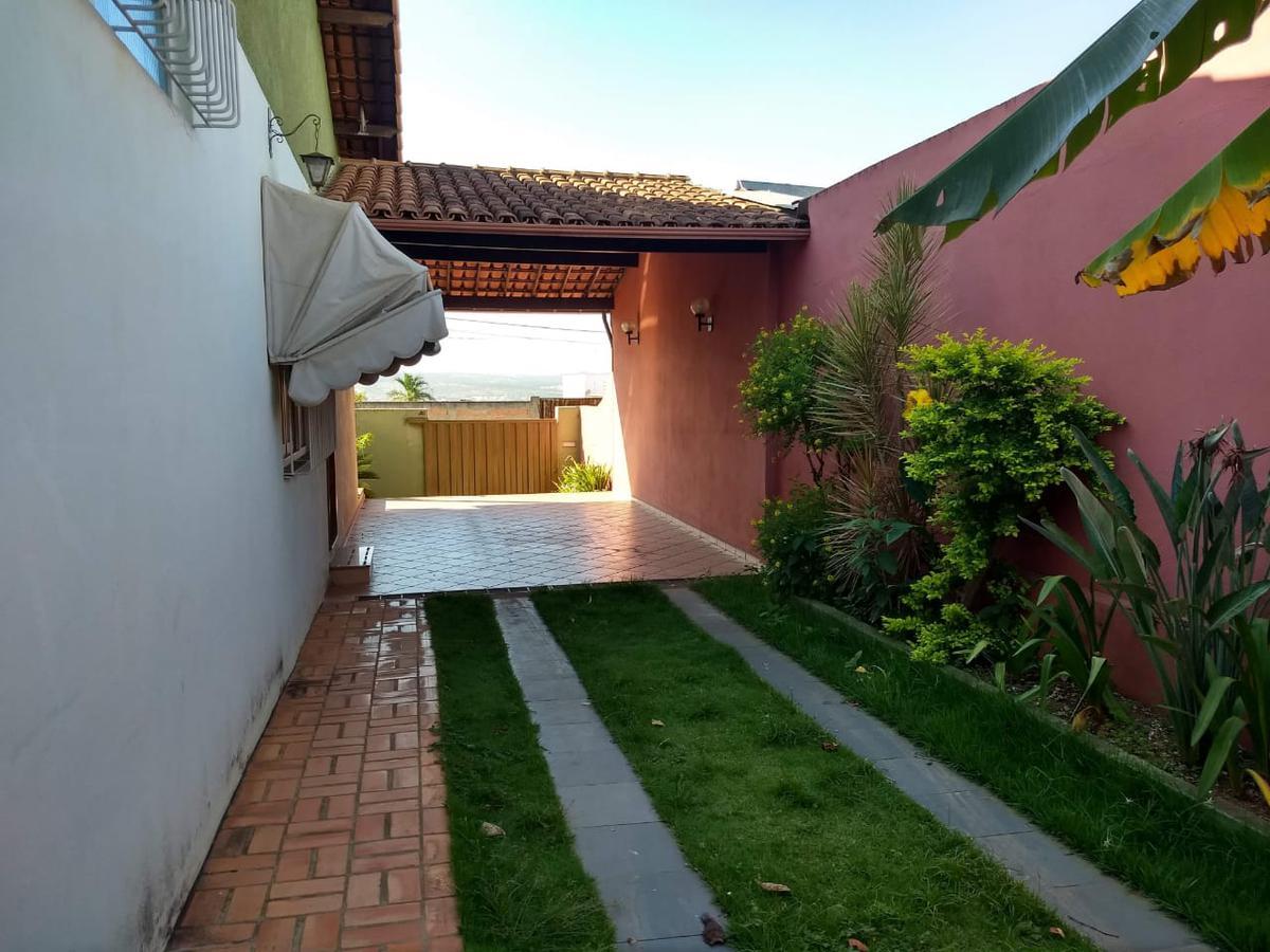 Casa, São Pedro, 3 Quartos, 3 Vagas, 1 Suíte
