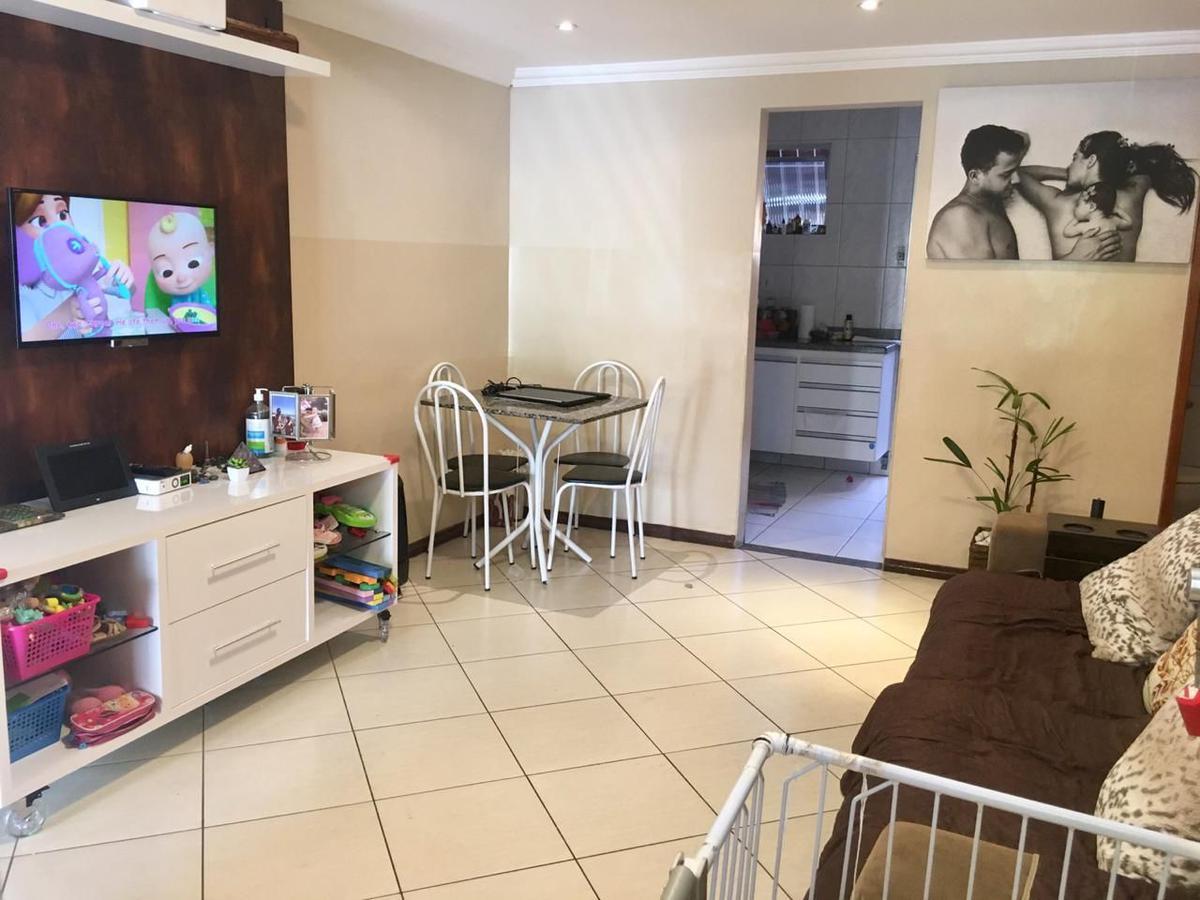 Casa, Camargos, 2 Quartos, 2 Vagas, 2 Suítes