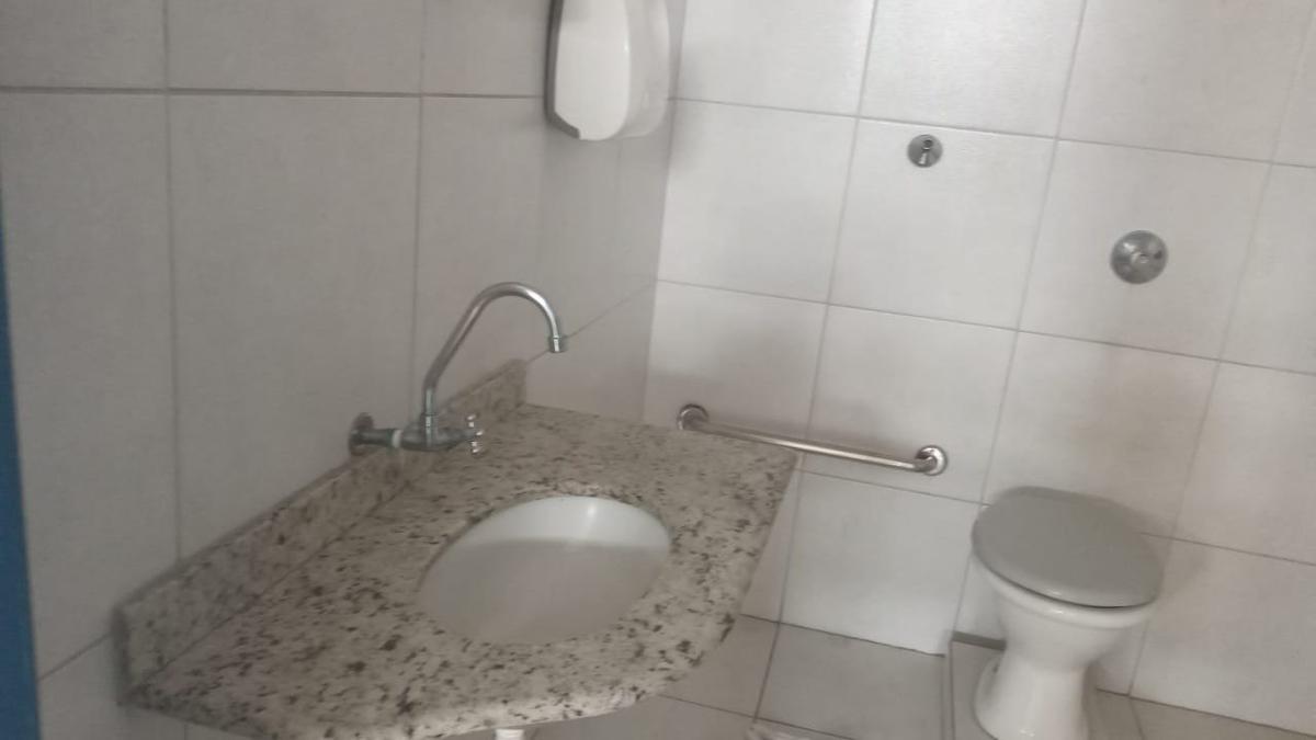 Andar, Santa Branca, 0 Quarto, 0 Vaga