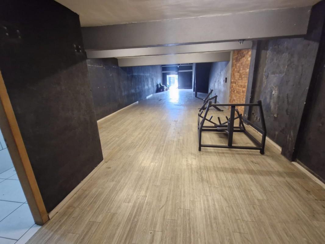 Andar, Europa, 0 Quarto, 0 Vaga