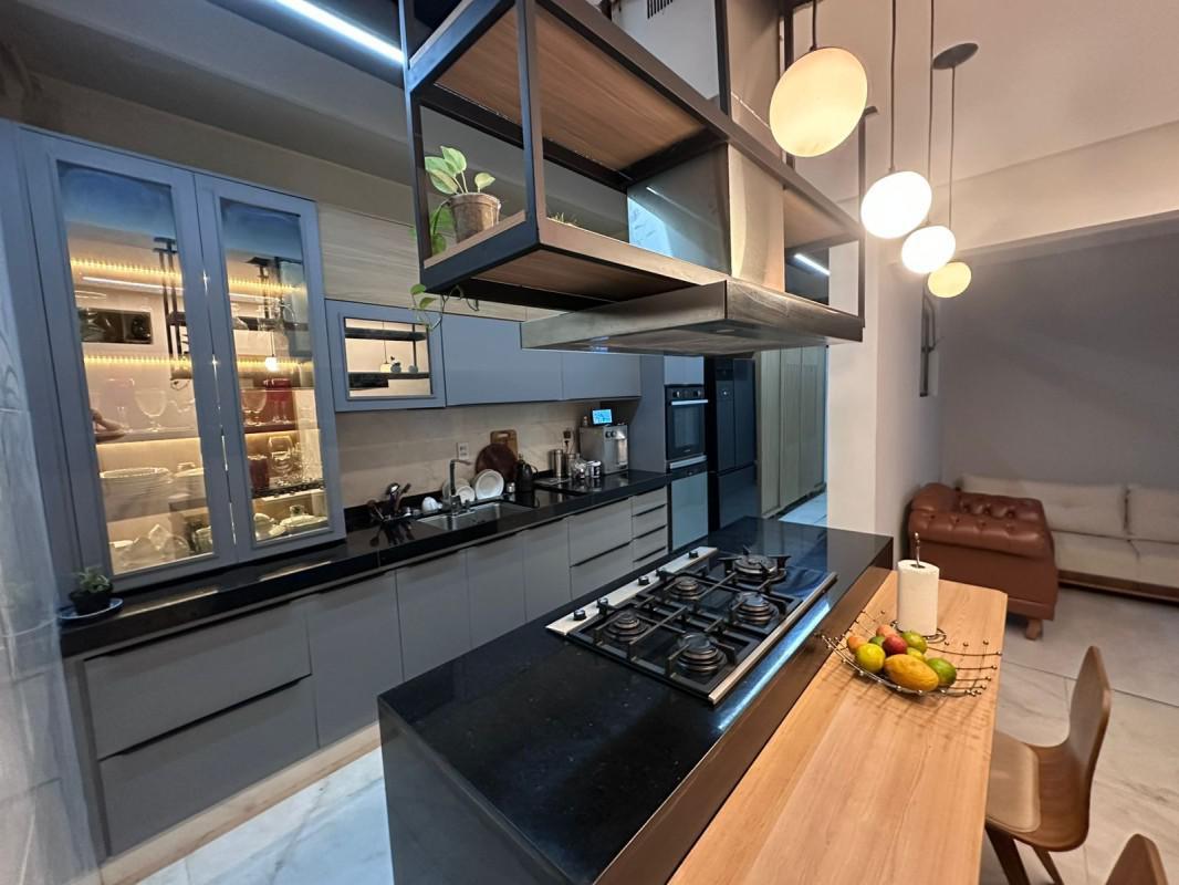 Apartamento, Funcionários, 4 Quartos, 3 Vagas, 1 Suíte